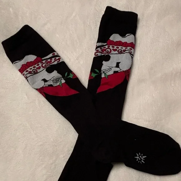 Day of the dead 🌹 💀 Mexican skull cowboy socks 🧦 BRAND NEW - Picture 5 of 6